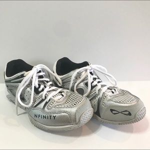 NFINITY Bioniq 2.0 Volleyball Shoes
